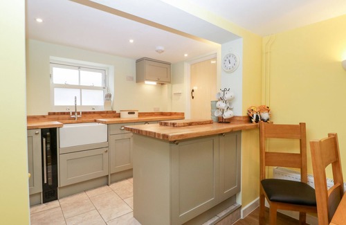 Warminster Cottage | Granary Cottage