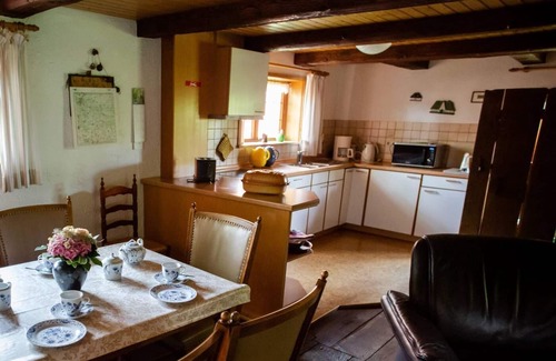 Nordburg House | Granary in the oak park, 107 m² and completely renovated