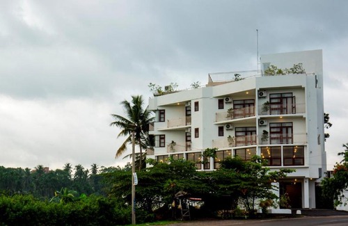 Piliyandala Hotel | Grand 7 Hotel -Kesbewa