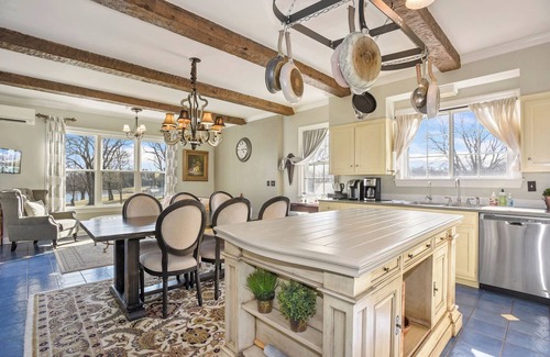 Middleburg House | Grand 9BR Provenance Manor Ideal for Weddings & Gatherings