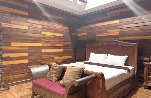 Chomphu Hotel | Grand Amazon Hotel