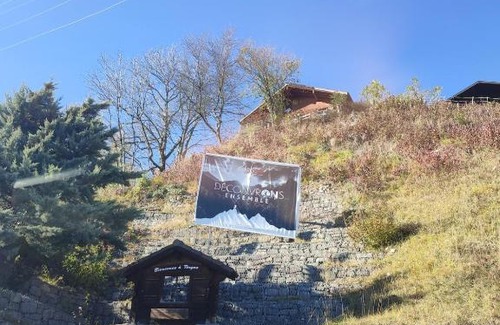 Torgon Apartment | Grand appartement atypique à la montagne avec vue unique