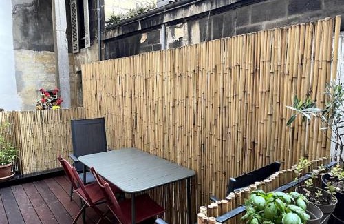 Hotel de Ville - Quinconces Apartment | Grand appartement central aéré avec terrasse