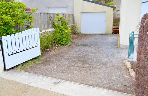 Batz-sur-Mer Apartment | Grand Appartement REZ DE Jardin, 100m Dela Plage