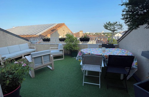 Poitiers Apartment | Grand Appartement Terrasse Hypercentre