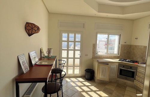 Hammamet Interieure Apartment | Grand Appartement Typique Arabesque Avec des Belles Terrasses Proche de la mer