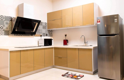 Gelugor Apartment | Grand Artistry Suite by D Imperio Homestay Penang