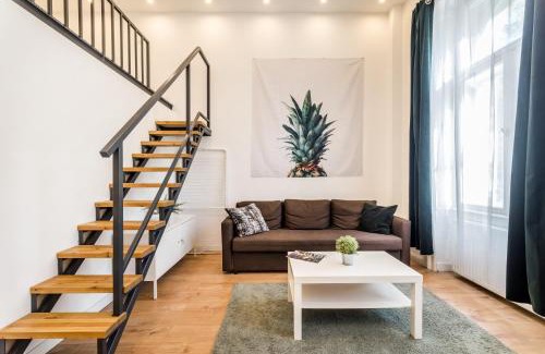 Belso-Ferencvaros Apartment | Grand Avenue Apartment