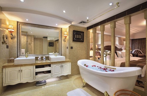 Xiufeng Hotel | Grand Bravo Guilin Hotel