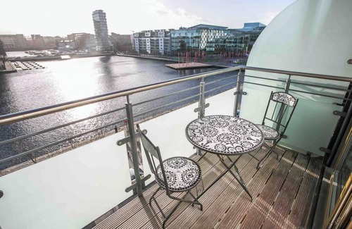 Grand Canal Dock Apartment | Grand Canal Views 2 Bedroom Apartment