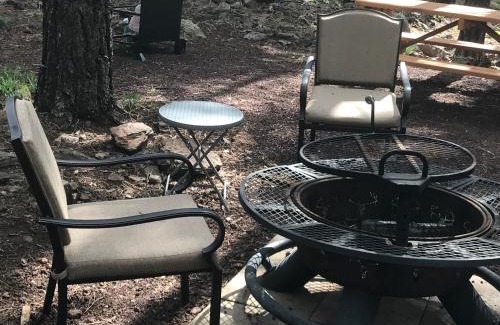 Parks House | Grand Canyon Cottage at Historic Wrigley Ranch with Horseback Riding & Hiking
