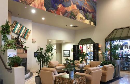 Tusayan Hotel | Grand Canyon Plaza Hotel-South Rim