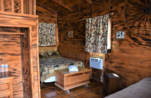 Meadview House | Grand Canyon Western Ranch