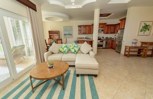 San Pedro Hotel | Grand Caribe Belize