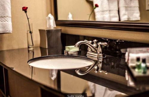 Shawnee Hotel | Grand Casino Hotel and Resort
