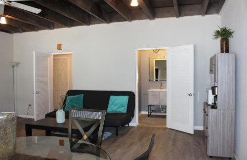 St. Petersburg Apartment | Grand Central Suite in St Pete Close to Downtown