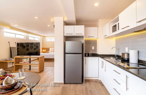 Colonia Cuauhtemoc Apartment | Grand Chapultepec by Kukun