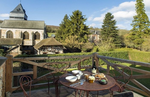 Lyons-la-Foret Apartment | Grand Comfort Apartment in Normandy - Lyons-la-Foret area - 2 bedrooms