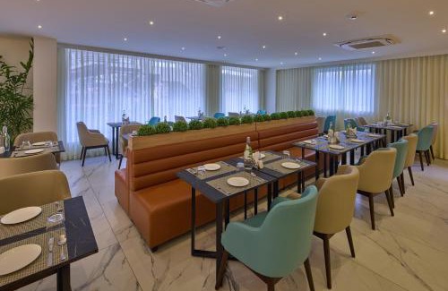 Nagavara Hotel | Grand Continent Hebbal A Sarovar Portico Affiliate Hotel