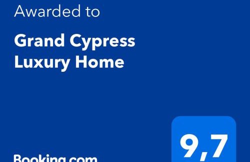Montenegro House | Grand Cypress Luxury Home