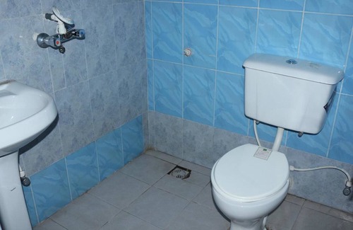 Uyo Hotel | Grand Decent Hotel and Suites