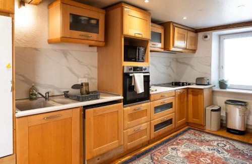 Cernay Apartment | Grand duplex en plein centre