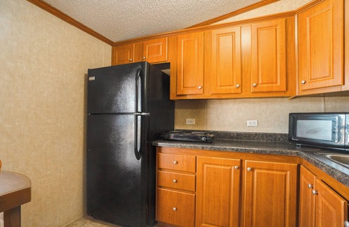 Nixon Hotel | Grand Eagle Ford Lodge & RV Park Nixon By OYO