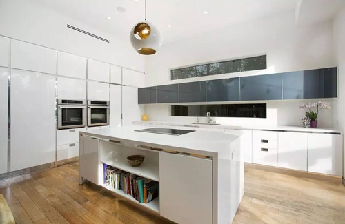 Beverly Grove House | Grand Escape ~ Stunning Contemporary Villa, Center of Los Angeles