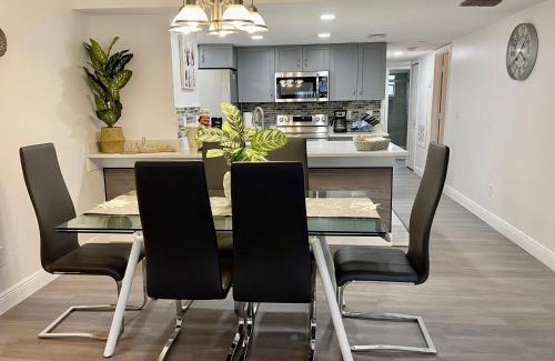 Royal Palm Bay Apartment | Grand Family 3BR Condo Apartment near Disney Parks