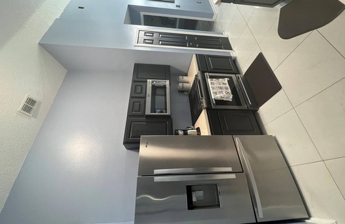 Westbury House | Grand Family Superior 4BD House Near Disney Parks