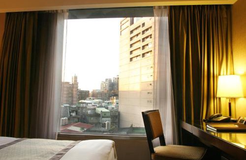 Banqiao Hotel | Grand Forward Hotel