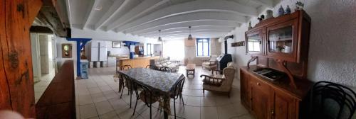 Taize-Maulais House | Grand gîte à la campagne