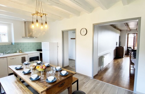 Viazac House | Grand Gîte de 9 Personnes Près de la Ville Médiévale de Figeac