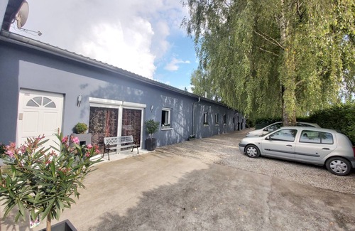 Hoerdt House | Grand Gîte Familial Pour 6 à 9 Personnes. Situé en Zone Hippique au Calme