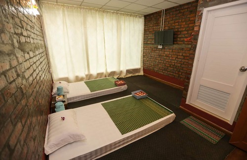 Yangon Hotel | Grand Garden Hotel Yangon