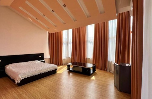Nork-Marash Hotel | Grand Hills|Free Breakfast|20%OFF
