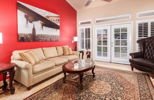 Foothills House | Grand Home w/Private Pool on Foothills Golf Course