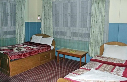 Lekhnath Hotel | Grand Hotel Begnas