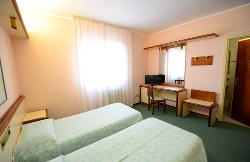Rocca di Mezzo Hotel | Grand Hotel delle Rocche