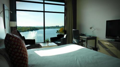 Sherbrooke Hotel | Grand Hotel Times Sherbrooke