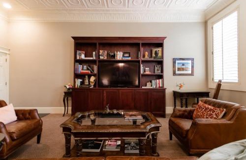 McKinney Hotel | Grand Hotel