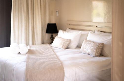Jeffreys Bay Bed & Breakfast | Grand House Lodge And SPA Jeffreys Bay