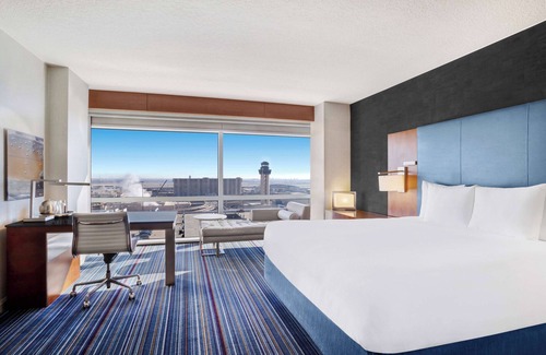 Dallas Hotel | Grand Hyatt DFW - Connected to the airport
