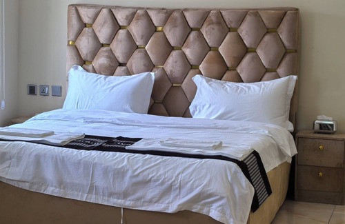 Port Harcourt Hotel | Grand Hyatt No.5 Hotel