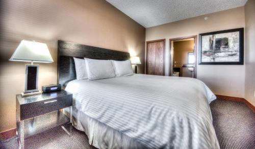 Grande Prairie Apartment | Grand Inn & Residence- Grande Prairie