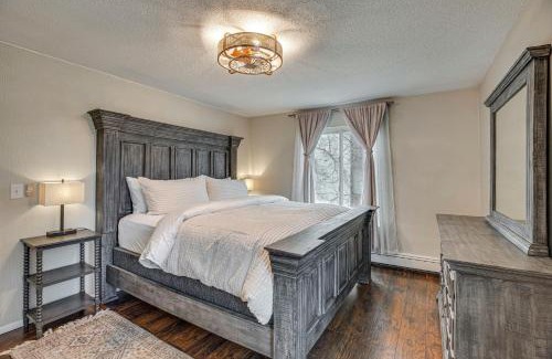 Grand Junction Apartment | Grand Junction Condo Balcony, Community Pool!