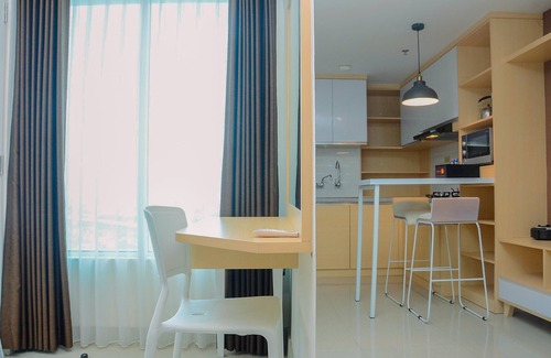 Bekasi Barat Apartment | Grand Kamala Lagoon Studio Apartment with Modern Interior