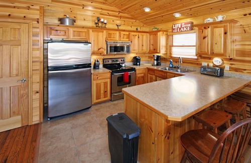 Langley Cabin | Grand Lake Cabin Retreat - Lake, Dock, & Woods