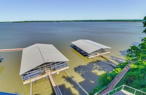 Vinita House | Grand Lake Home with Community Pool, Dock, and Fishing