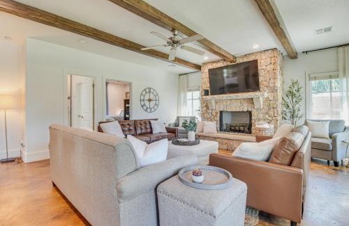Vinita House | Grand Lake Home with Community Pool, Dock, and Fishing